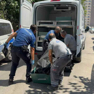 antalyada rus uyruklu bir kisi evinde olu bulundu L5VwAOWD