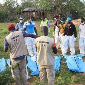kenyada aclik tarikati sorusturmasinda yeni cesetlere ulasildi U6iwZx3b