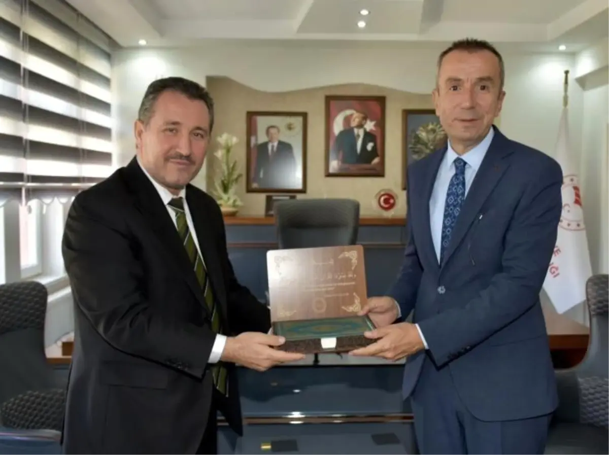 muftu dilekten tarim muduru ayvalika ziyaret H7mpW9qb