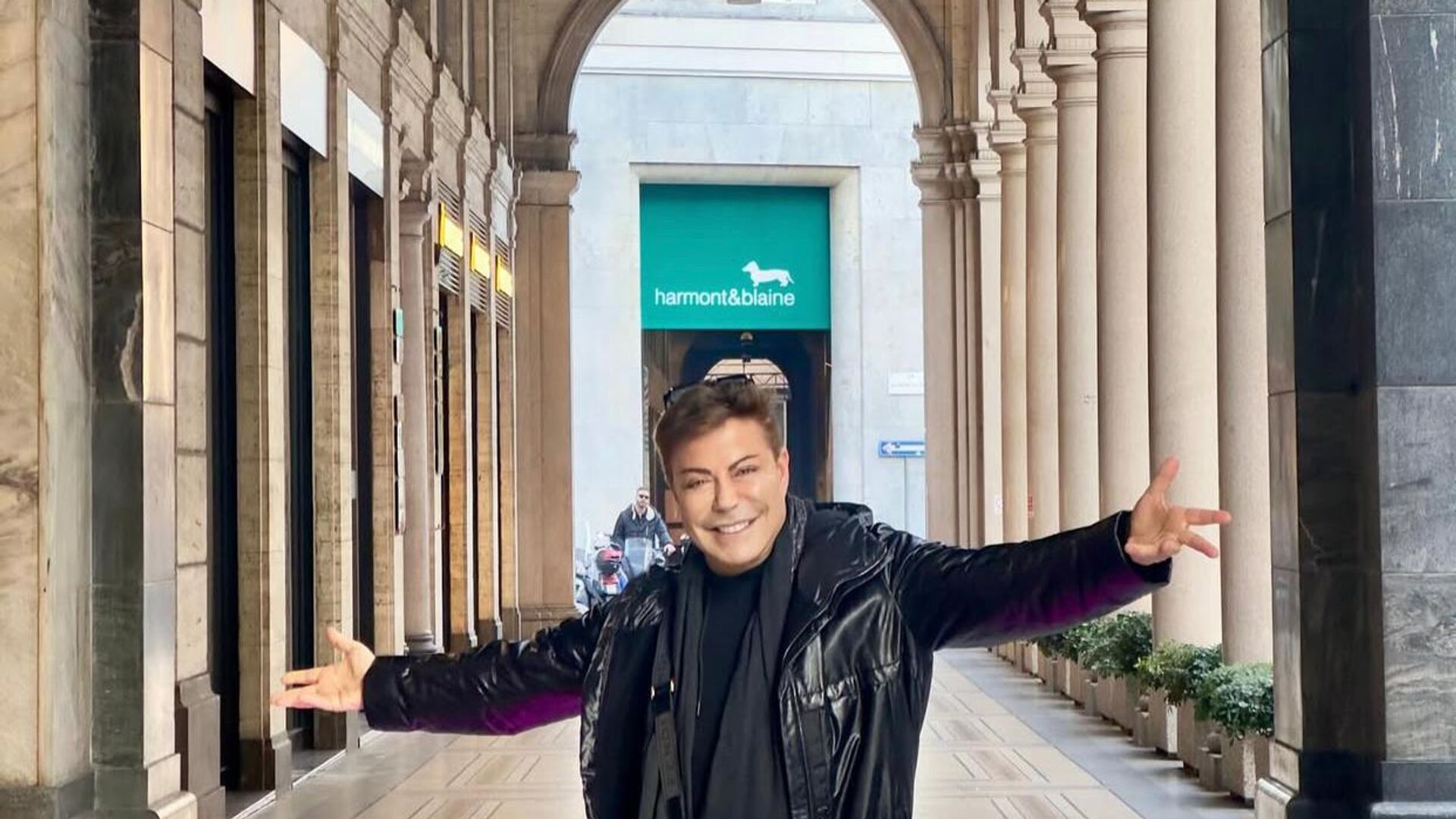 unlu sarkici fatih urekin saglik durumuyla ilgili hastaneden son aciklama 6yiCuxxj.jpg