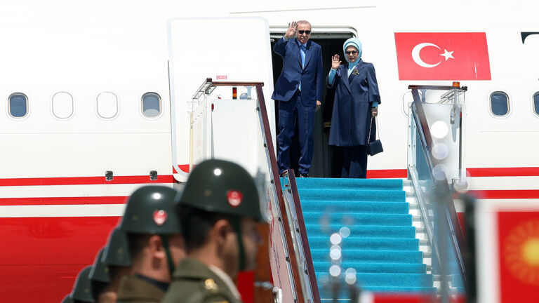 cumhurbaskani-erdogan-kazakistana-gitti-P98nh4H2-1